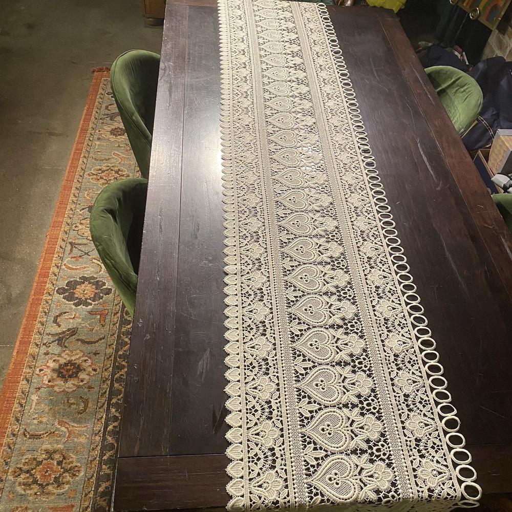 Vintage Handmade Hearts Crochet Table Runner White Floral Lace 97x20 Cottagecore